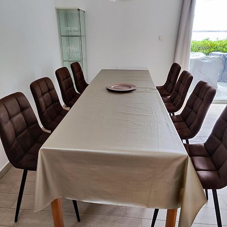 House Natali 70M From The Beach - Free Ev Top Up 利缇纳 外观 照片