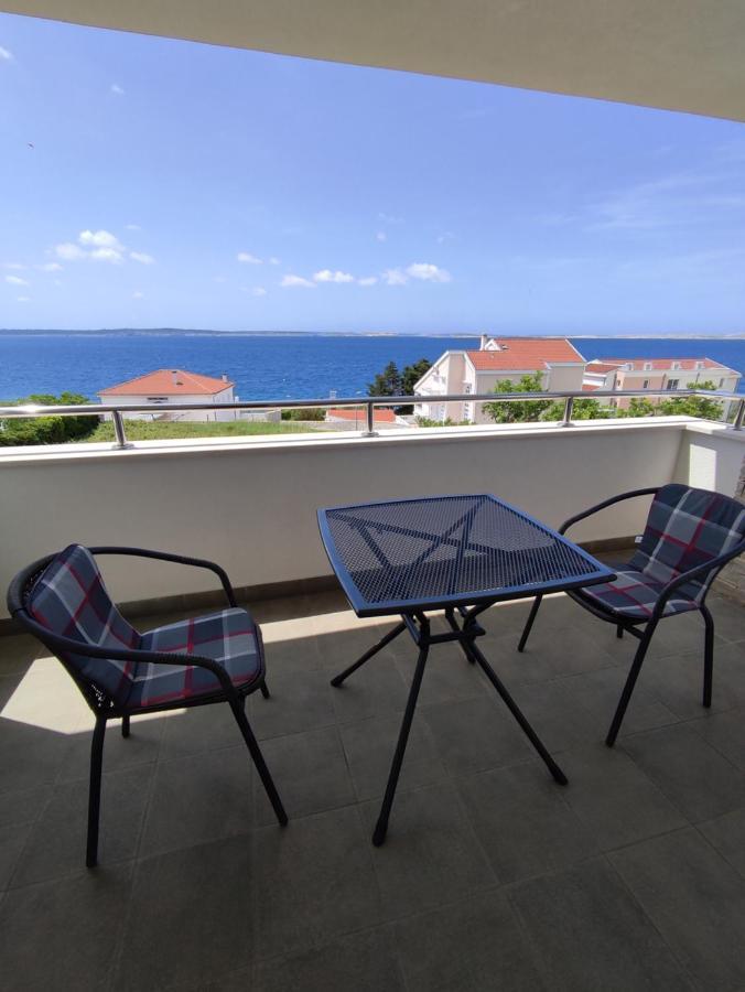 House Natali 70M From The Beach - Free Ev Top Up 利缇纳 外观 照片